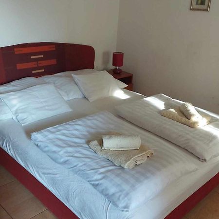Mediterran Apartman Es Vendeghaz Hajdúszoboszló Kültér fotó