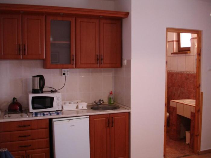 Mediterran Apartman Es Vendeghaz Hajdúszoboszló Kültér fotó