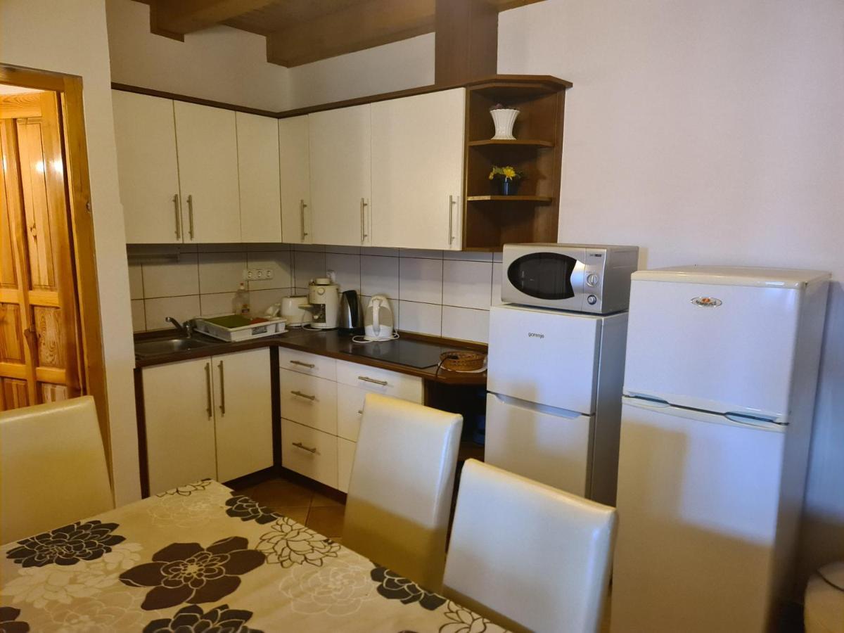 Mediterran Apartman Es Vendeghaz Hajdúszoboszló Kültér fotó