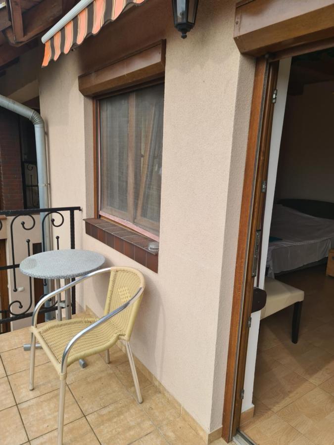 Mediterran Apartman Es Vendeghaz Hajdúszoboszló Kültér fotó
