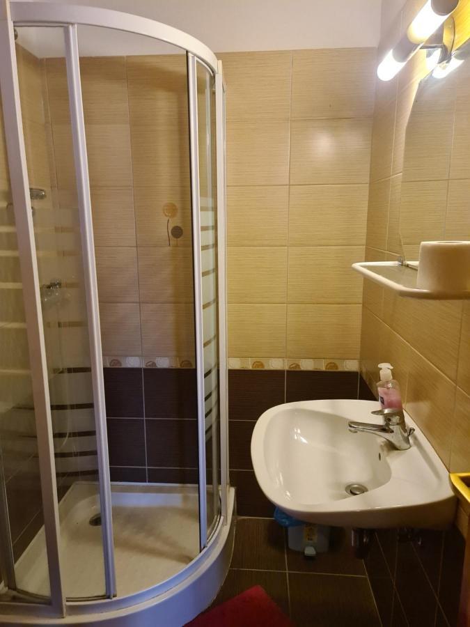Mediterran Apartman Es Vendeghaz Hajdúszoboszló Kültér fotó